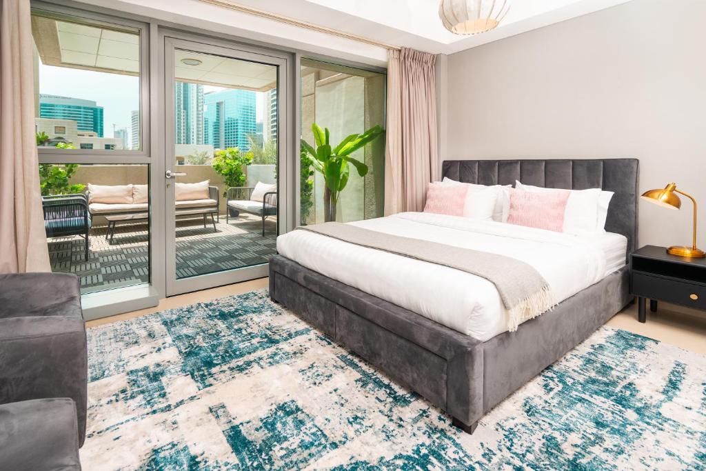 Prime Retreats - 29 Emaar Boulevard Downtown Dubai - Studio With Balcony