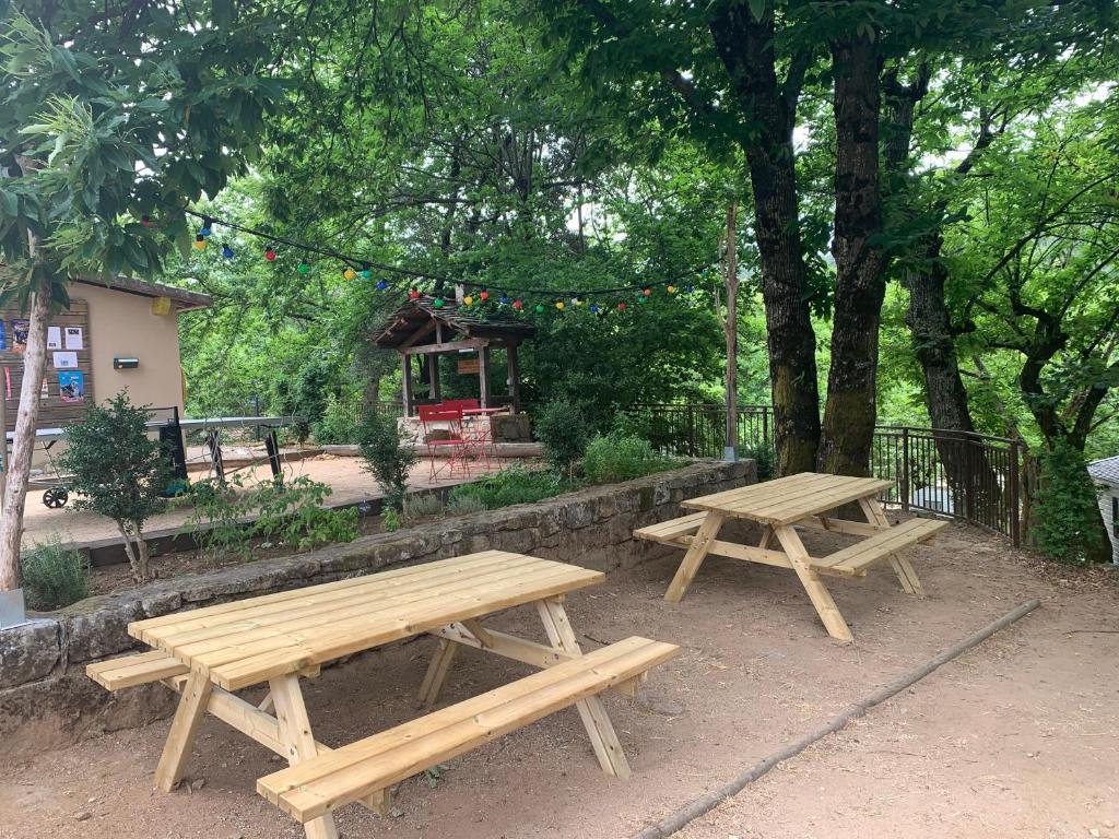 Zahrada ubytování Camping Les Cruses