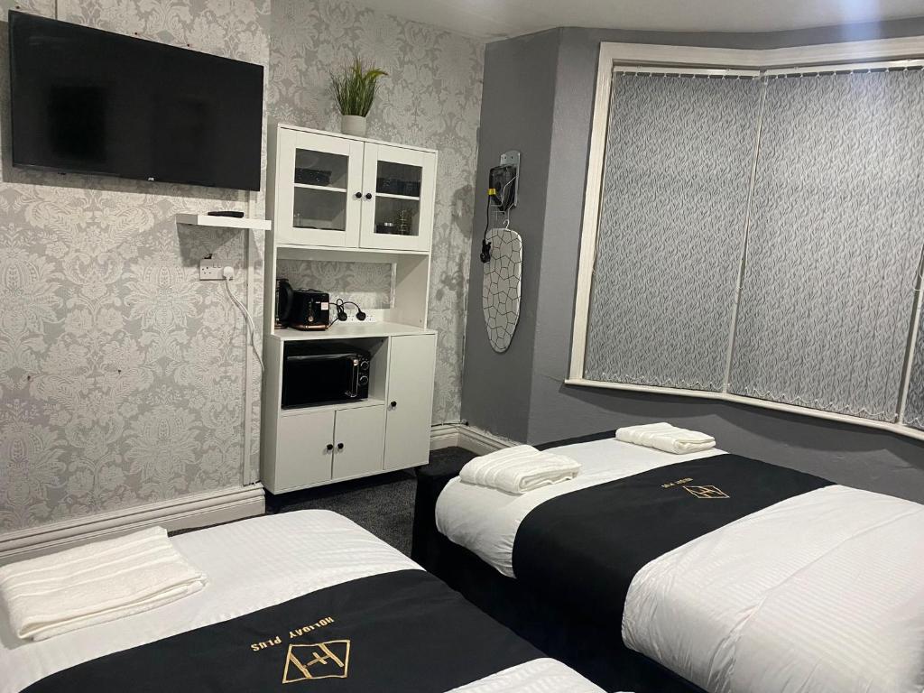 Holiday Plus Holmfield Road, Blackpool Updated 2024 Prices