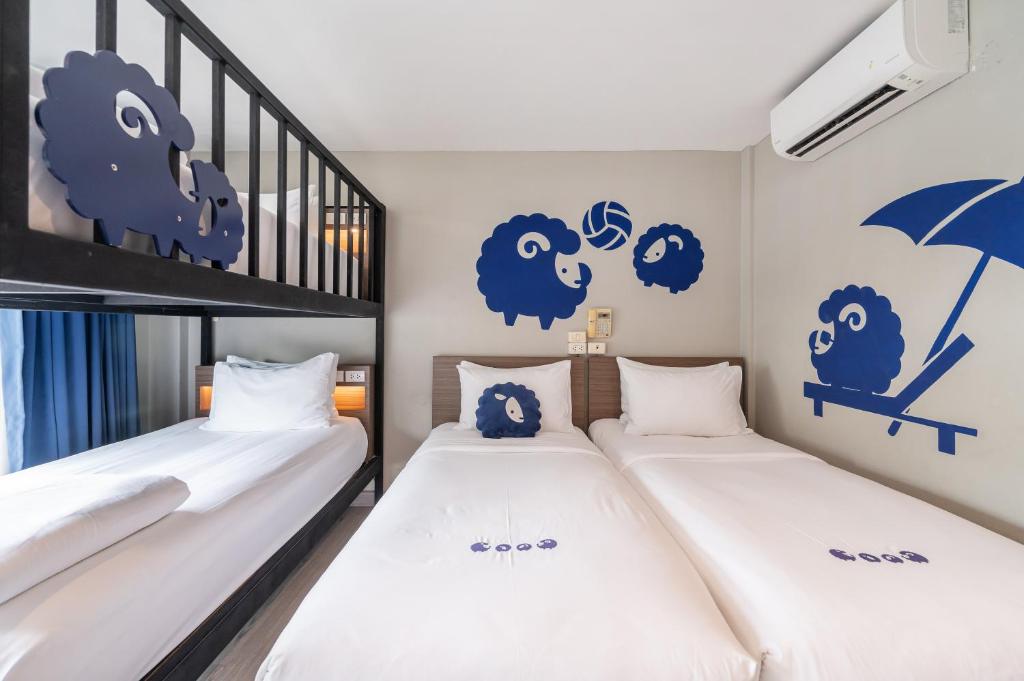 
Deluxe Quadruple Room
