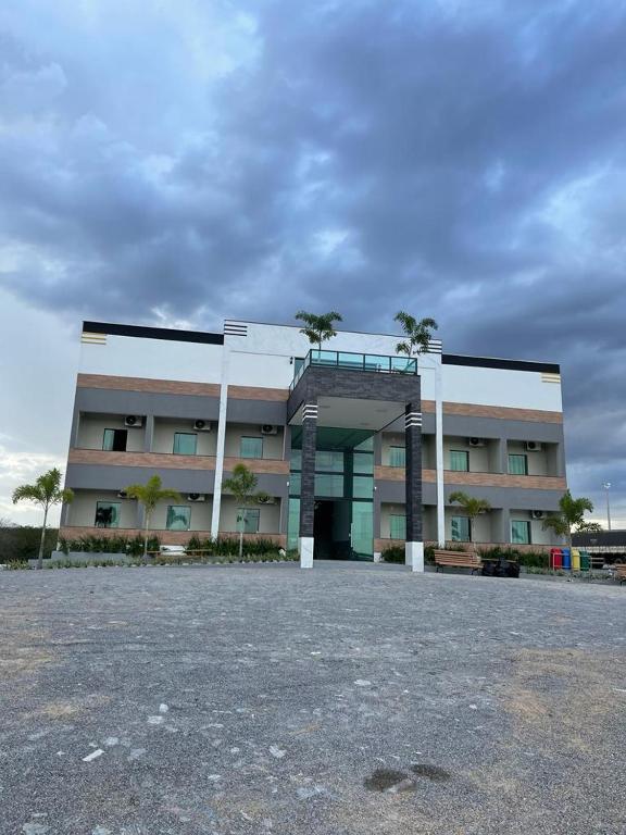 Bangunan di mana terletaknya hotel