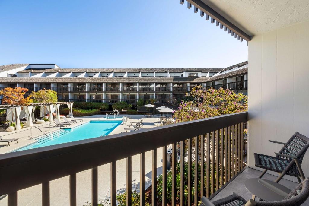 Hilton Garden Inn Monterey photo