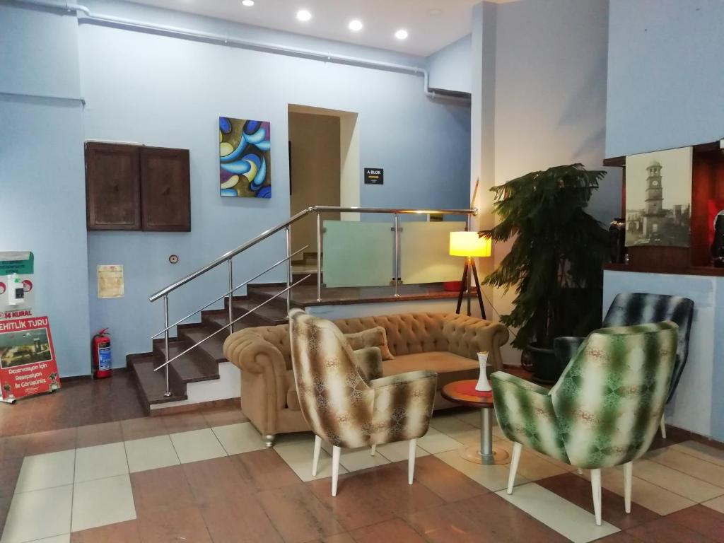 Posezení v ubytování Grand Ece Hotel