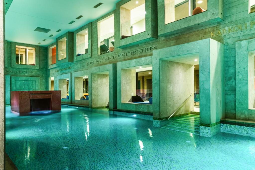 Bazén v ubytování Rimske Terme Resort - Vila Sisi nebo v jeho okolí