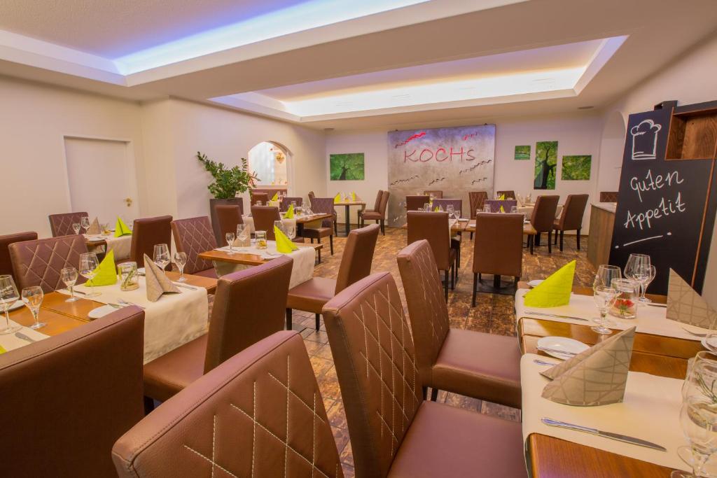 Posezení v ubytování Hotel zur Pfalz