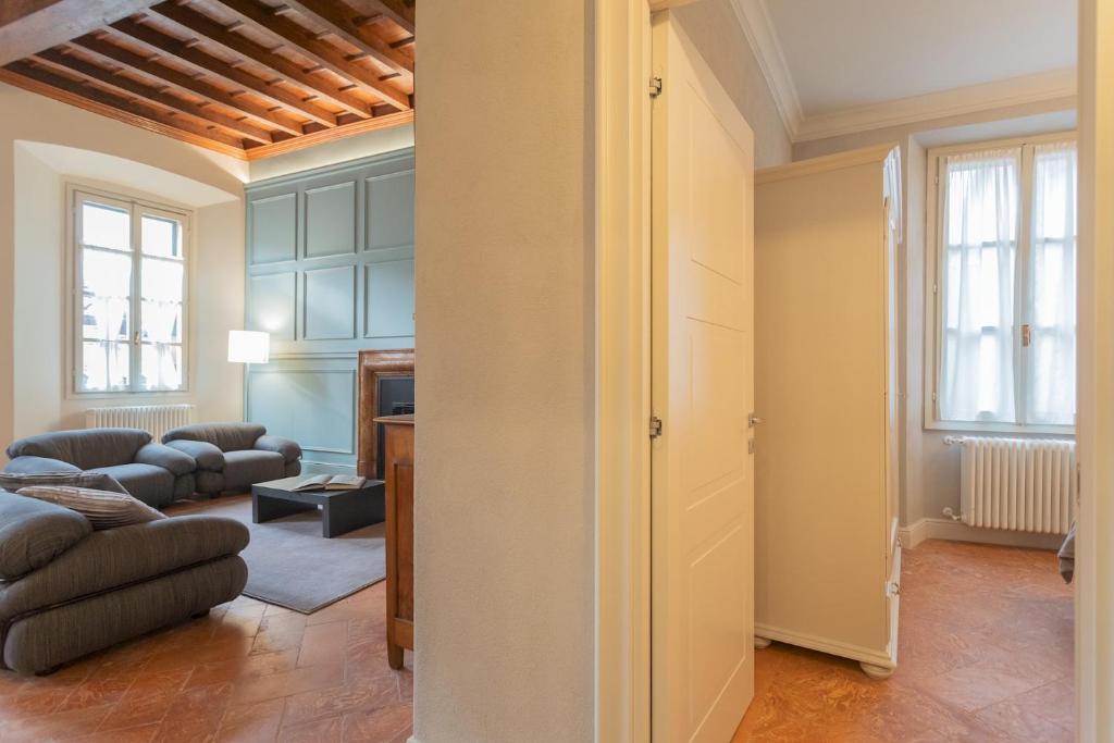 Istumisnurk majutusasutuses Torno Design Apartment by Rent All Como