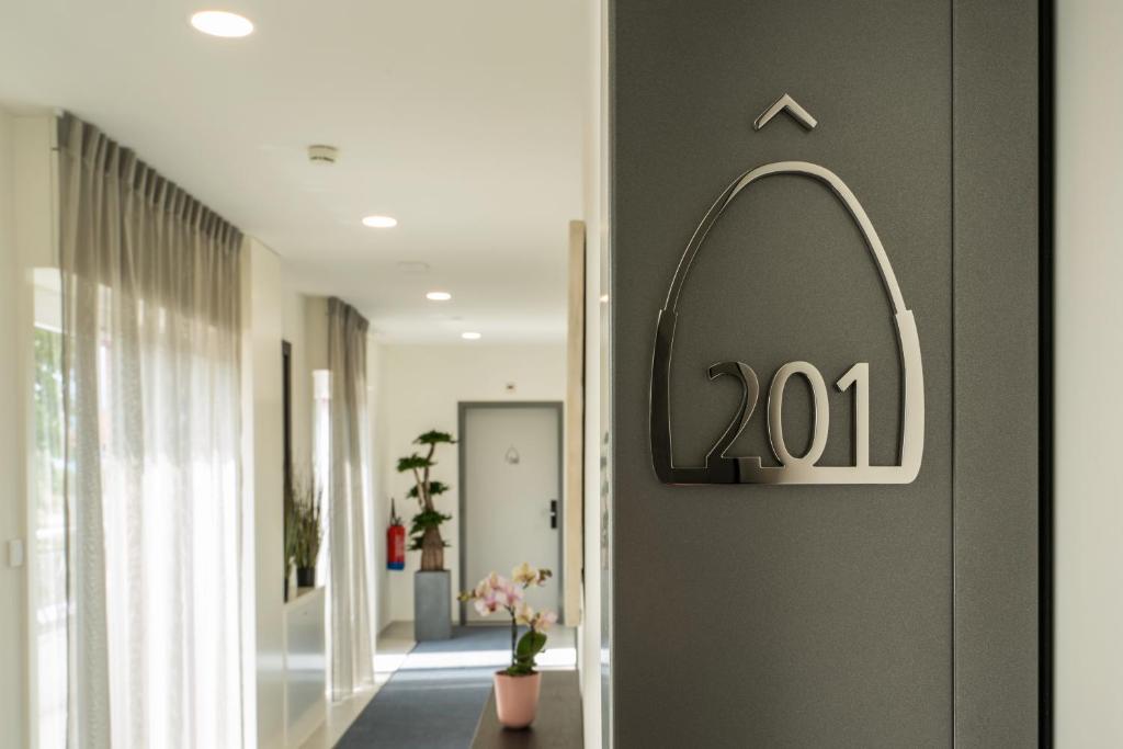 Certifikát, hodnocení, plakát nebo jiný dokument vystavený v ubytování Motel-Résidence Ô Pied à Terre