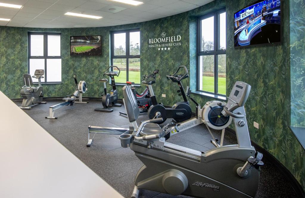 Fitness centrum a/nebo fitness zařízení v ubytování Bloomfield House Hotel, Leisure Club & Spa