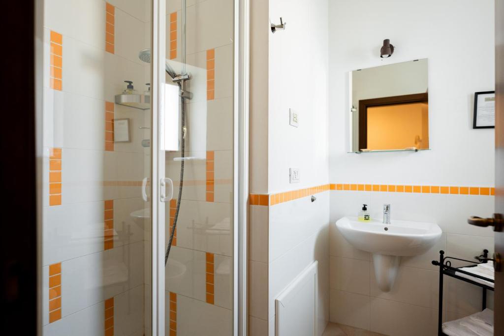 Palazzo De Luca by Apulia Hospitality - Family Suite With Balcony