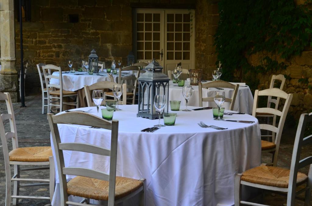 Restaurace v ubytování Château de Camon