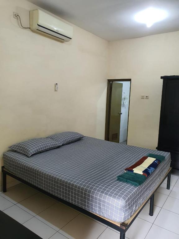 Taman Paradise Homestay - Standard King Room