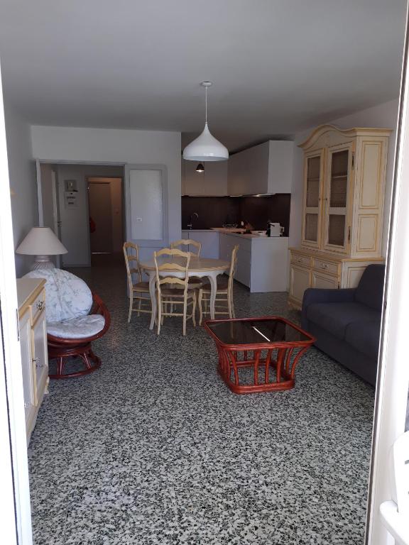 Photo de la galerie de l'établissement Residence Les cyclades, au Lavandou