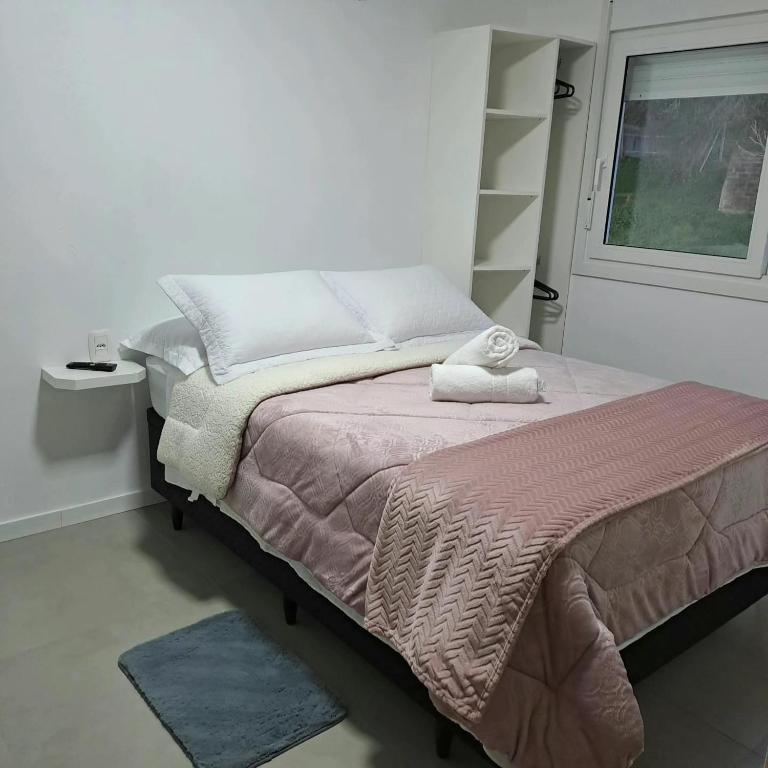 Postel nebo postele na pokoji v ubytování Casa Missões Dill Haus 1