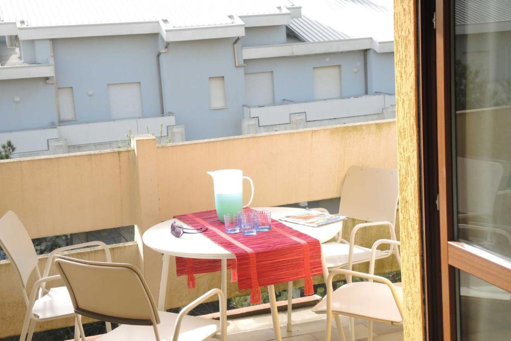 A balcony or terrace at Gorgeous flat with terrace - Beahost Rentals
