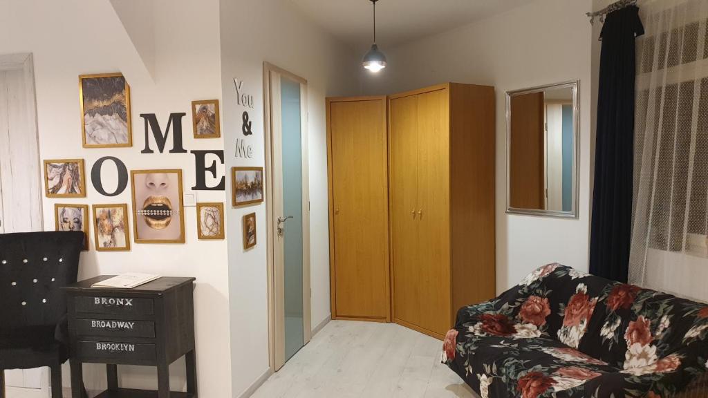 Posezení v ubytování Vár-i Apartman