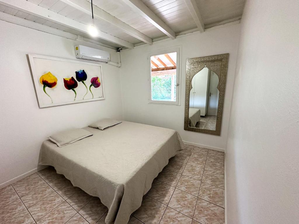 Postel nebo postele na pokoji v ubytování Maison à 3 min à pied de la plage