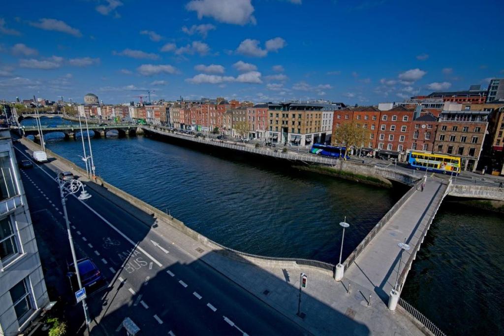 Wellington Temple Bar - Resim 32