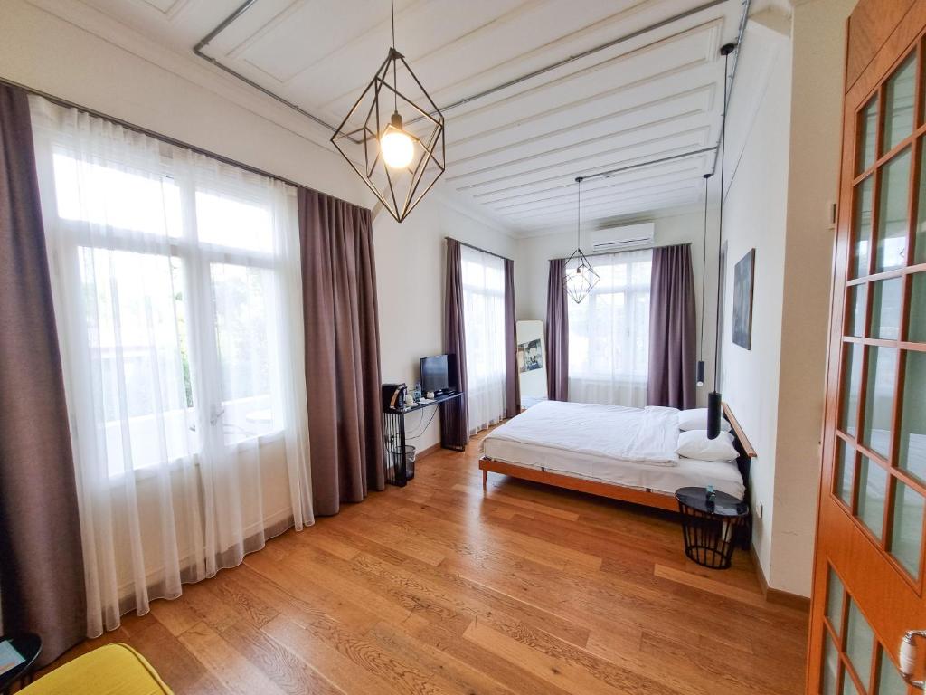 Serguzest Otel - Suite Mit Balkon