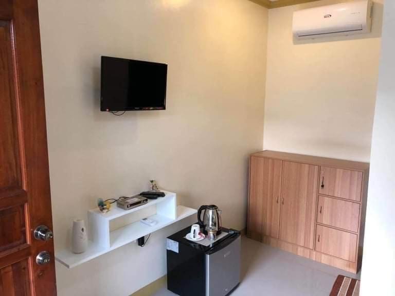 TV a/nebo společenská místnost v ubytování Kojie Guest House