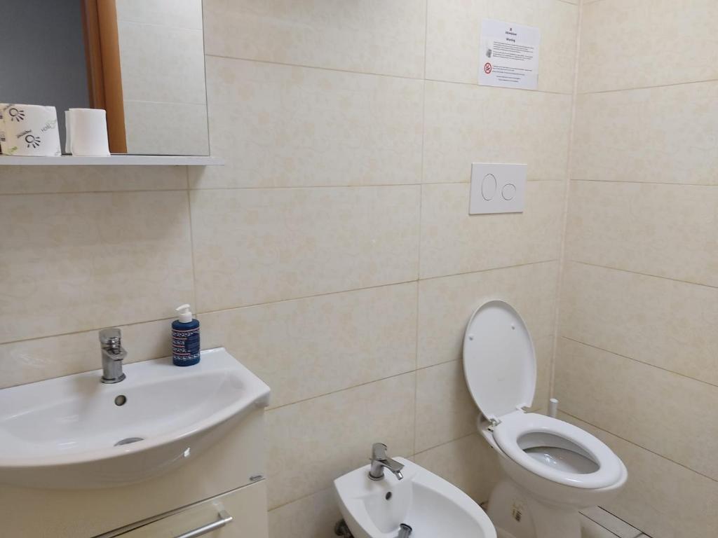 Łazienka w obiekcie Bunker degli inventori