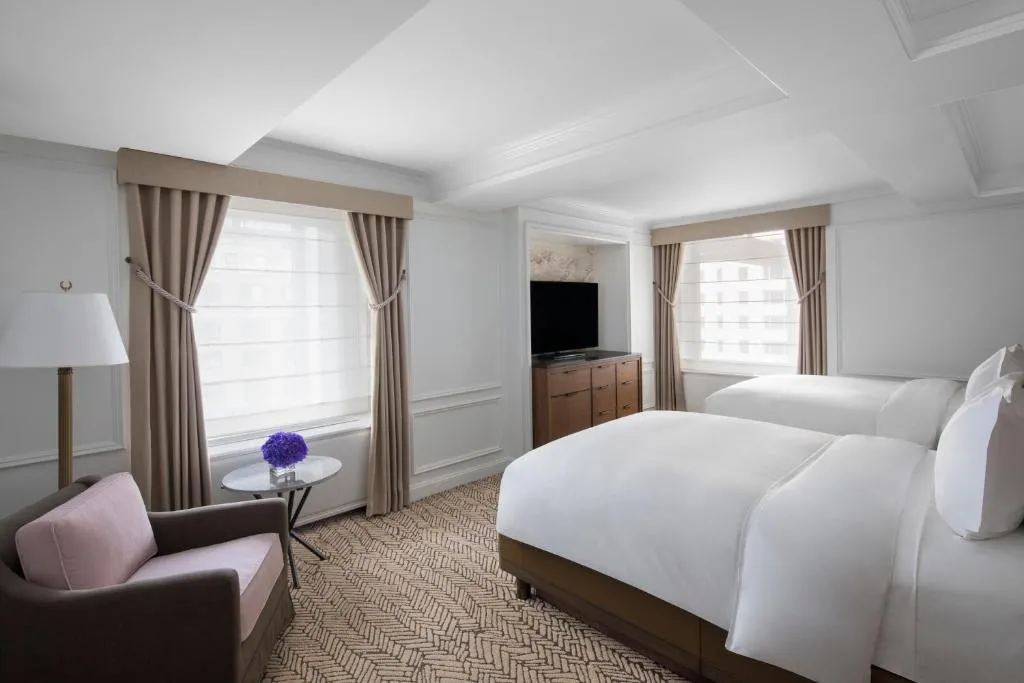 Deluxe Interior View Room, 2 Double Beds