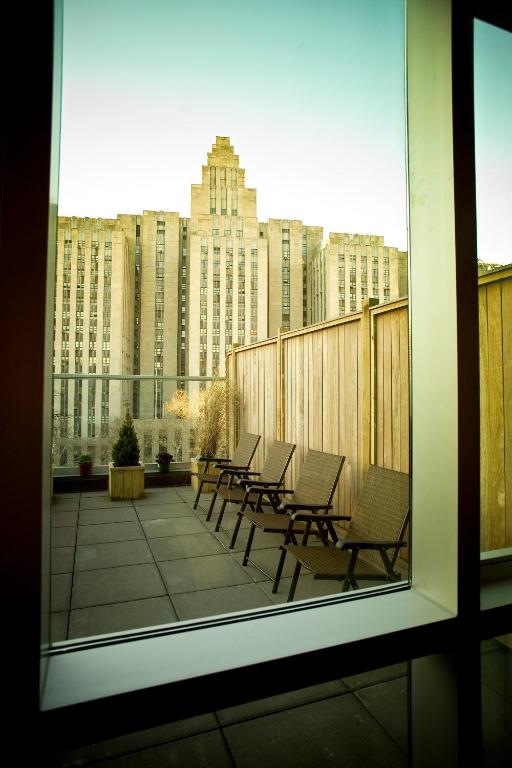 Hotel Mulberry - Deluxe King Room With Balcony