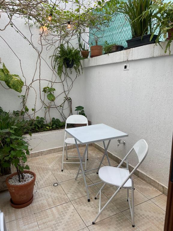 Rõdu või terrass majutusasutuses Morada City Hostel