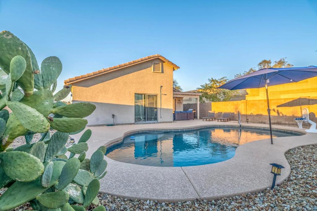 Pool Workout Room Treadmill Grill Pet Friendly, Peoria (updated prices 2024)