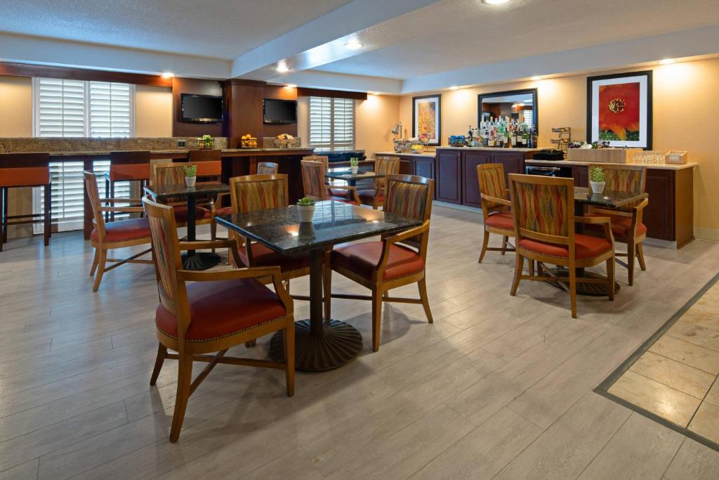 Restaurace v ubytování Tucson Marriott University Park
