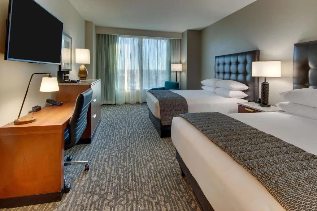 Deluxe Queen Room with Two Queen Beds