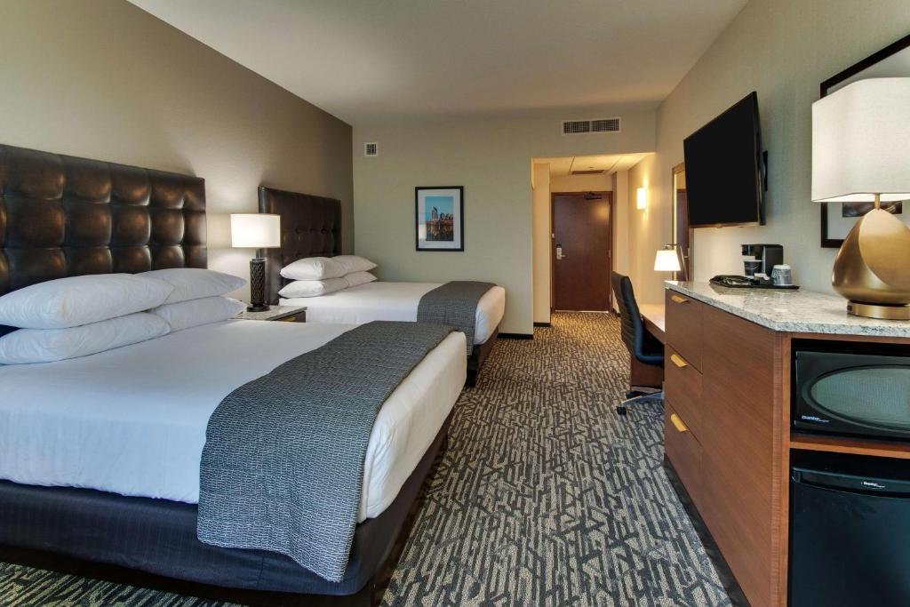 Drury Plaza Hotel Nashville Downtown photo