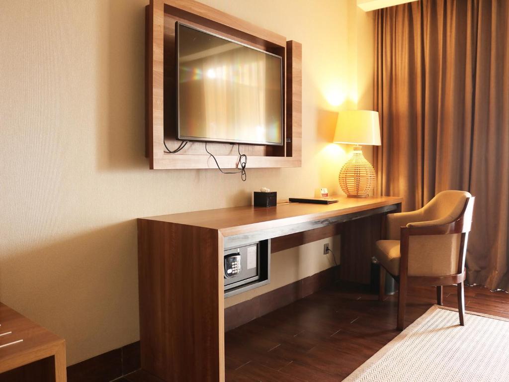 Kuchyň nebo kuchyňský kout v ubytování Emersia Hotel & Resort Batusangkar
