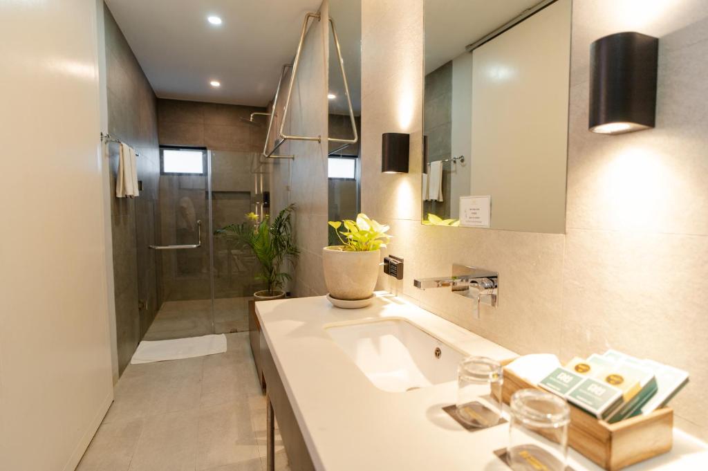 Nacpan Beach Resort Managed by H Hospitality Group衛浴