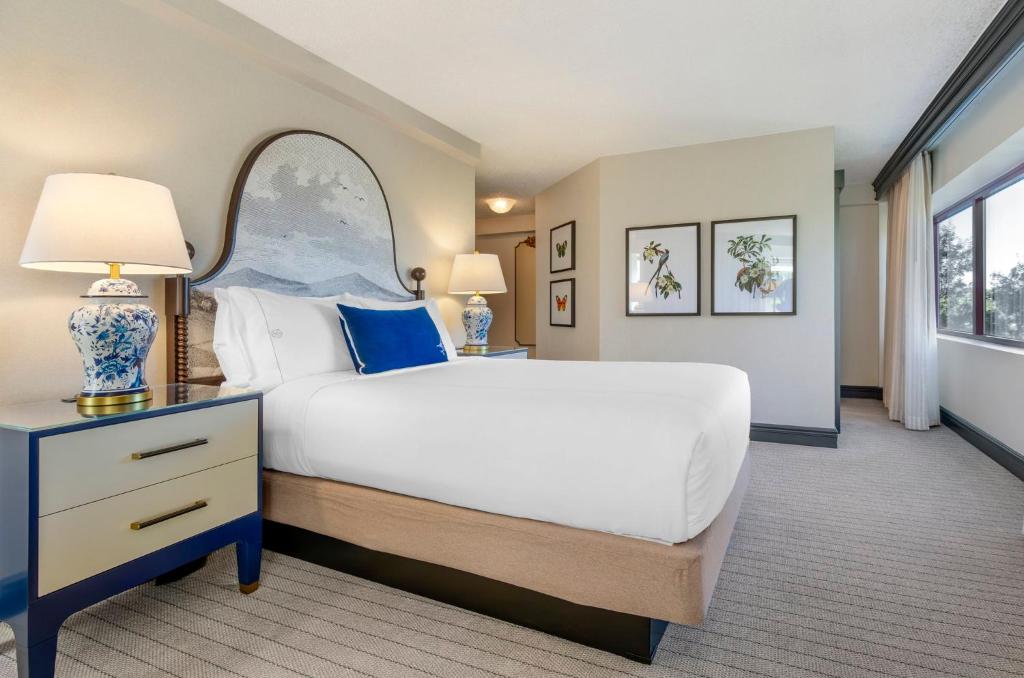 Omni Charlottesville Hotel photo