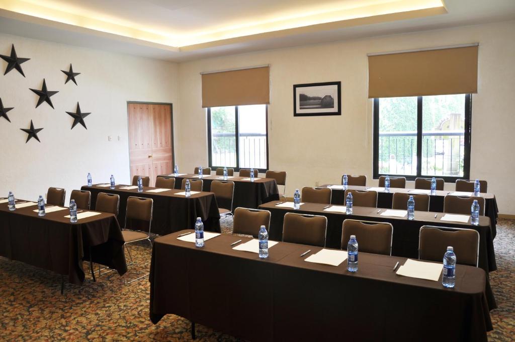 Konferenční prostory v ubytování Hotel Flamingo Inn