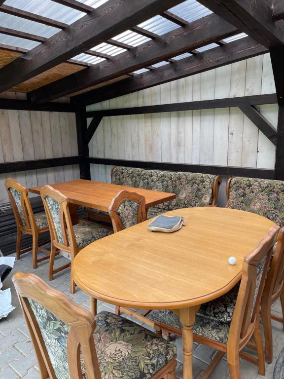 A seating area at Chata Kunvald