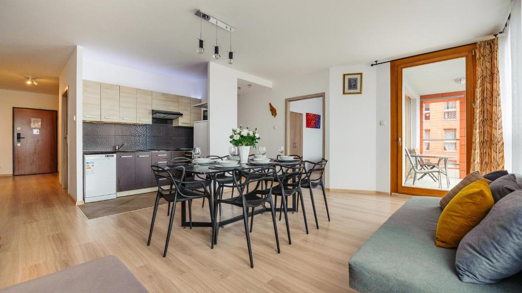 Apartamenty Sun & Snow Aura - Three-Bedroom Apartment