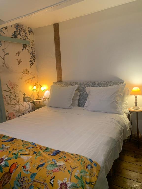 La Croix Blanche - Deluxe Queen Room