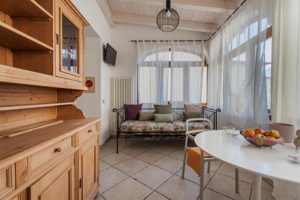 Posezení v ubytování Pietra Rara Apartments