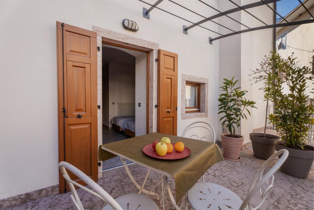 Fotografie z fotogalerie ubytování Pietra Rara Apartments v destinaci Pietramurata