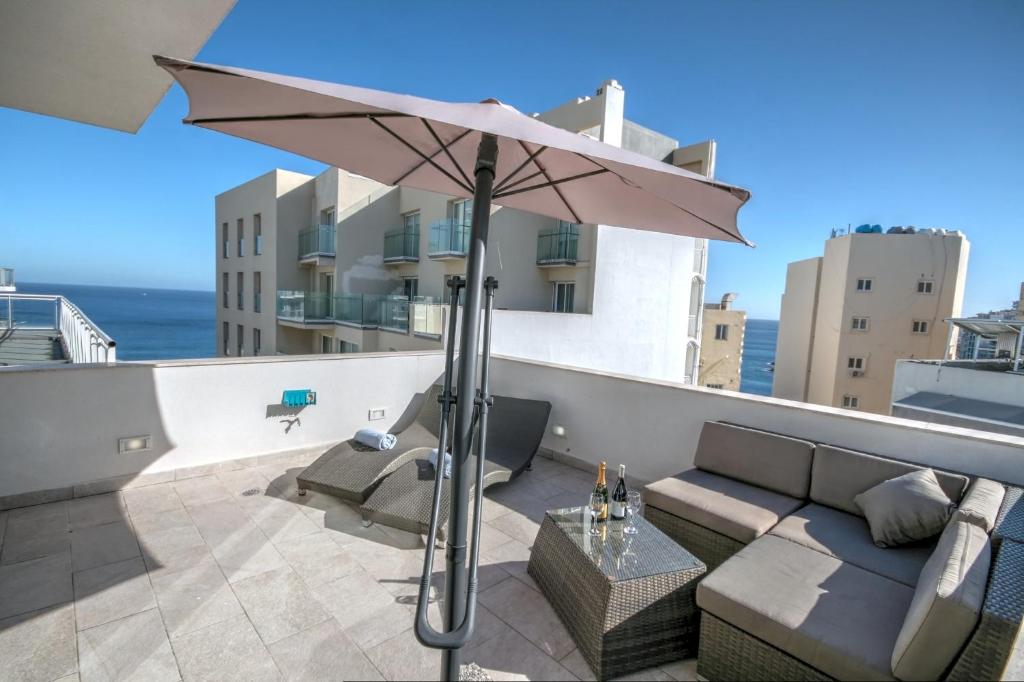 Penthouse Apartment Resale Value And Price photo