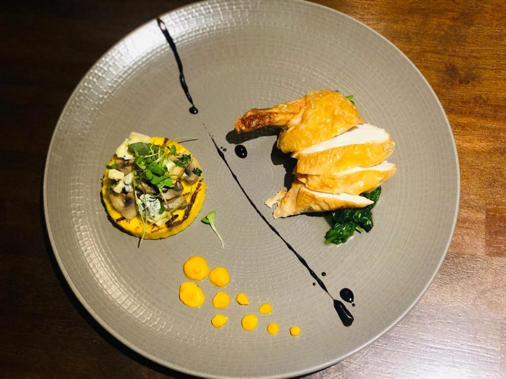 Academy Plaza Hotel - Resim 10