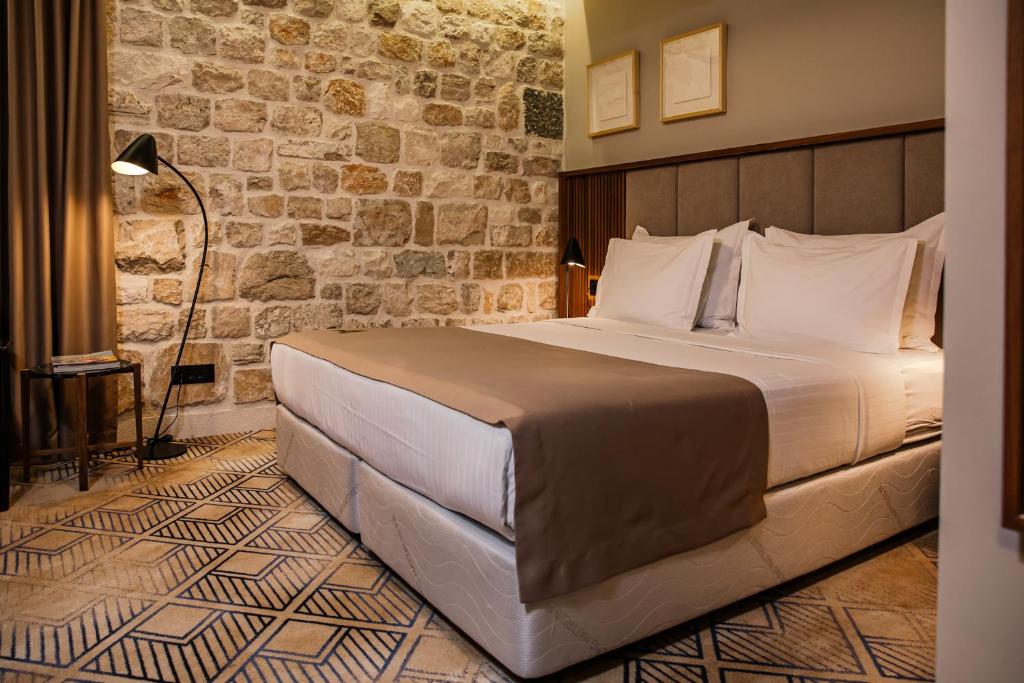 Armerun Heritage Hotel & Residences - 9