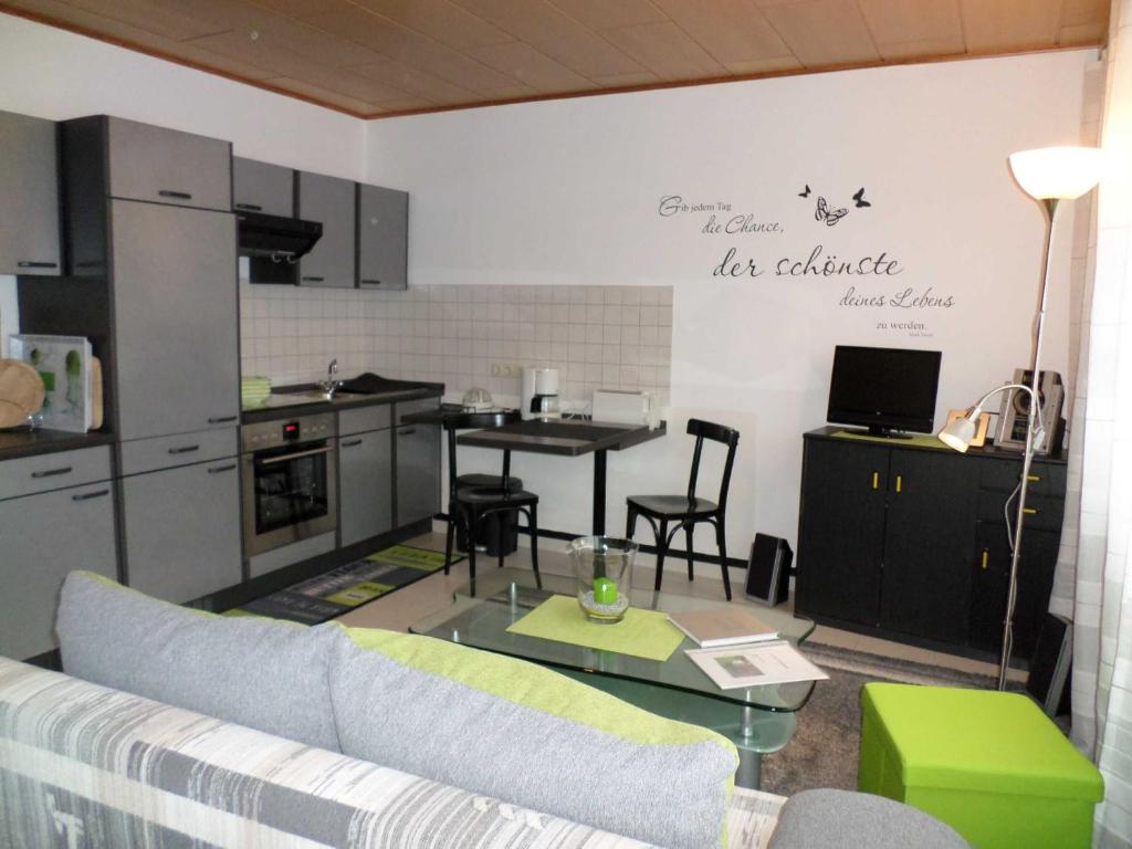 Kuchyň nebo kuchyňský kout v ubytování Ferienwohnung Ehret