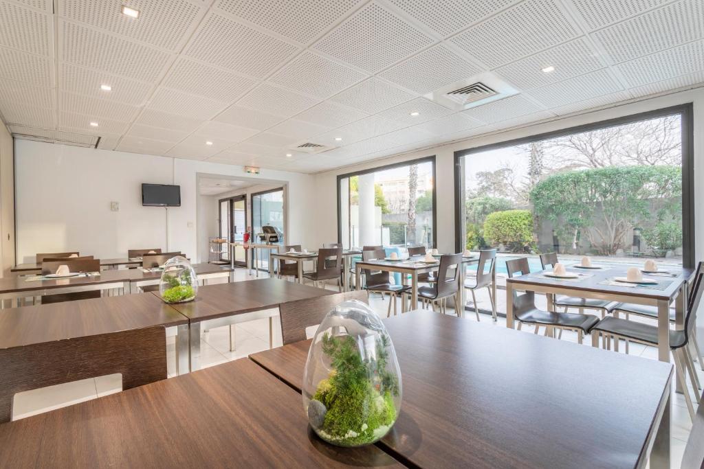 Comfort Aparthotel Marseille Prado - Resim 40