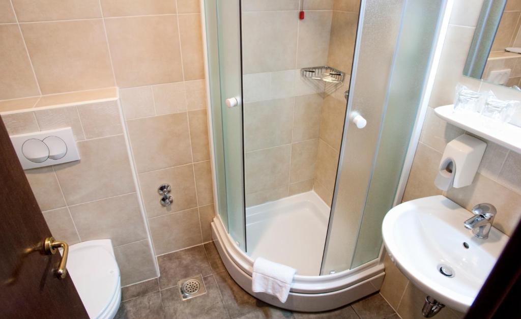 Koupelna v ubytování Hotel Continental