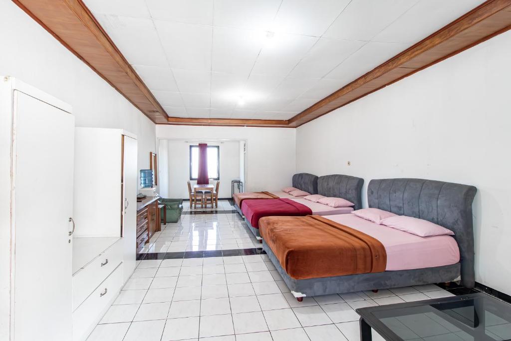 Posezení v ubytování Abang Hotel Ciwidey