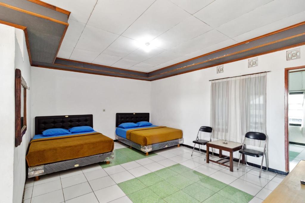 Posezení v ubytování Abang Hotel Ciwidey