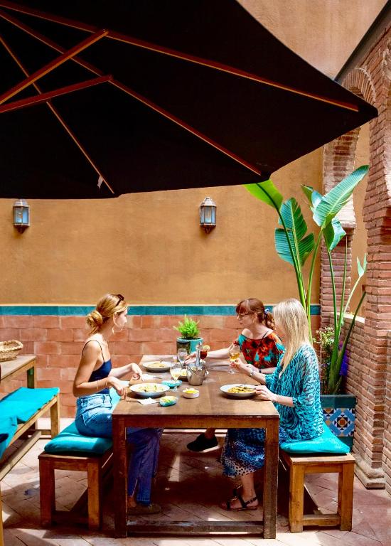 Hotel Lincoln Lounge - Resim 4