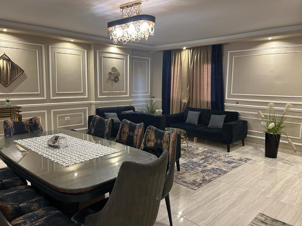 luxurious apartment at the heart of Cairo, Cairo Updated 2024 Prices